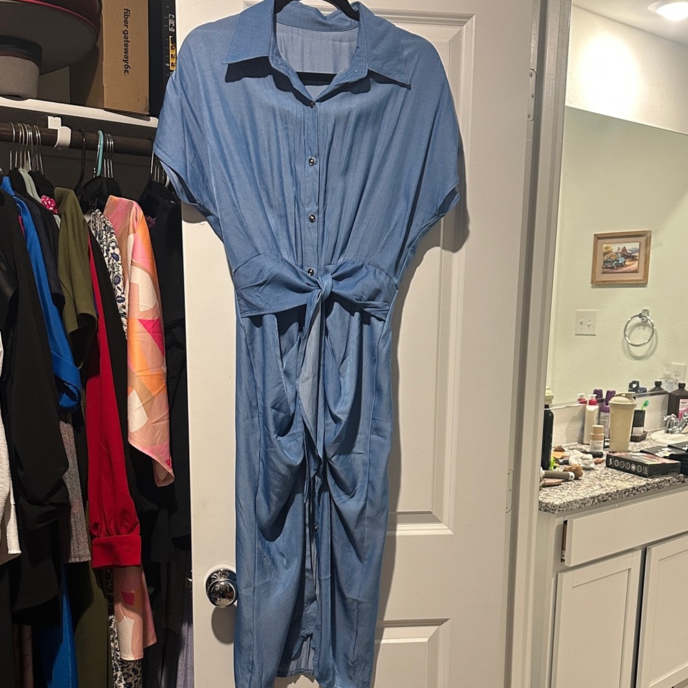 Elegant Blue Button-Down Dress